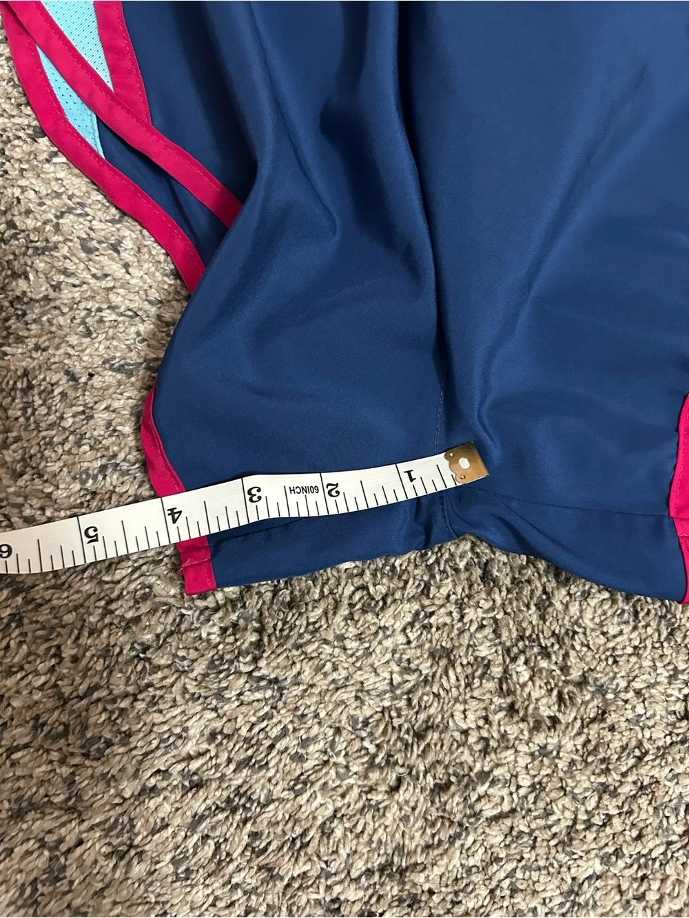 Nike Dri-FIT Girls Running Shorts Size Medium Set of 4